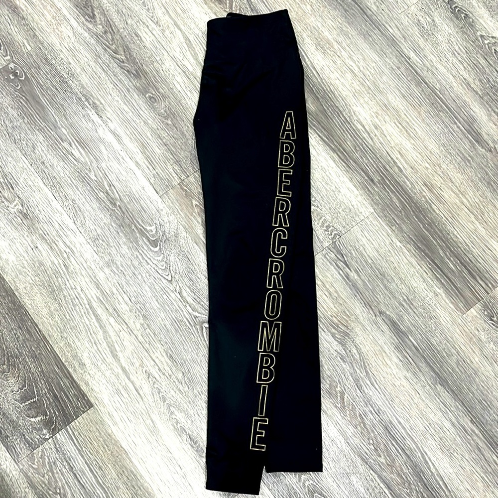 Abercrombie and Fitch leggings